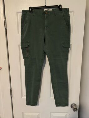 A New Day Green Cargo Pants